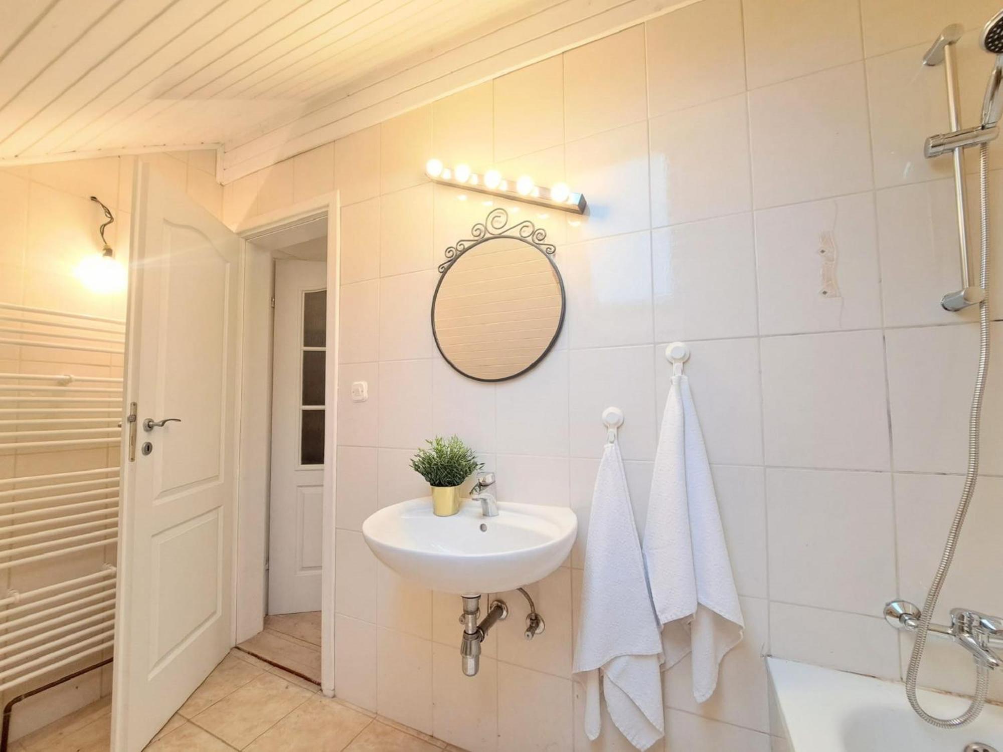 Apartman Mavi